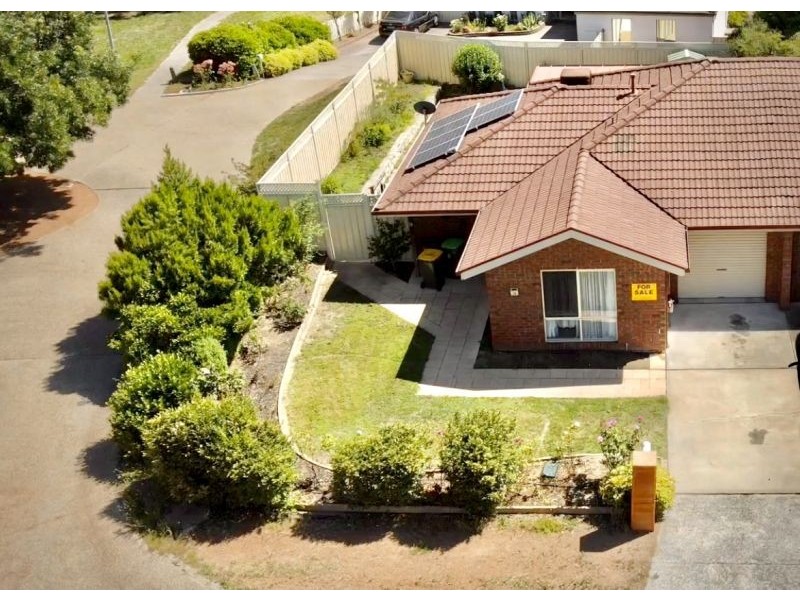 19 Kilburn Close, Dunlop ACT 2615