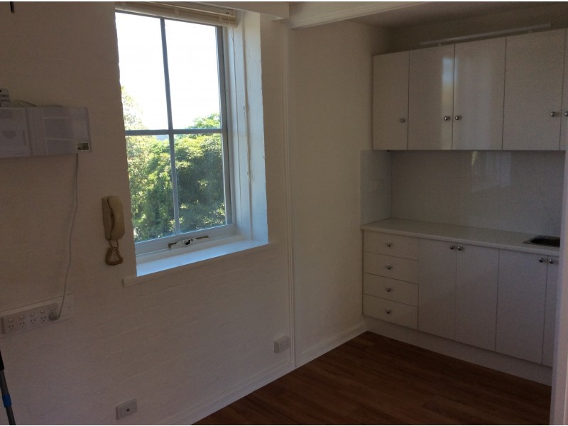 206/44 Barkly Street, St Kilda VIC 3182