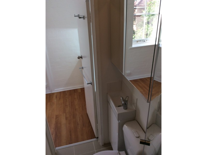 206/44 Barkly Street, St Kilda VIC 3182