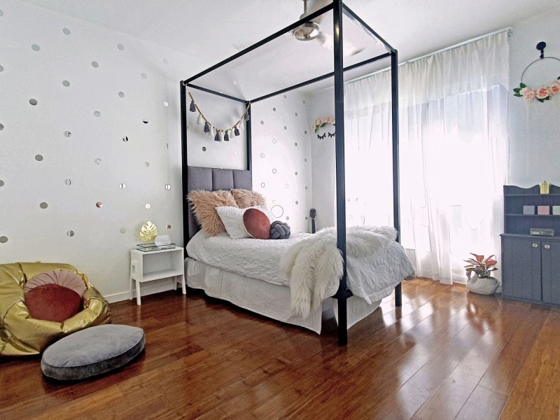 13 Holbourne Street, Bushland Beach QLD 4818