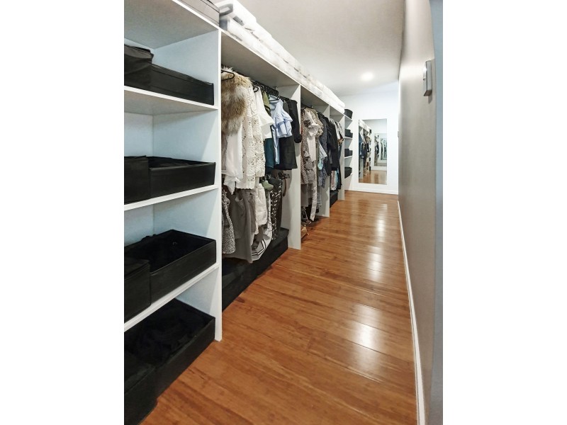 13 Holbourne Street, Bushland Beach QLD 4818