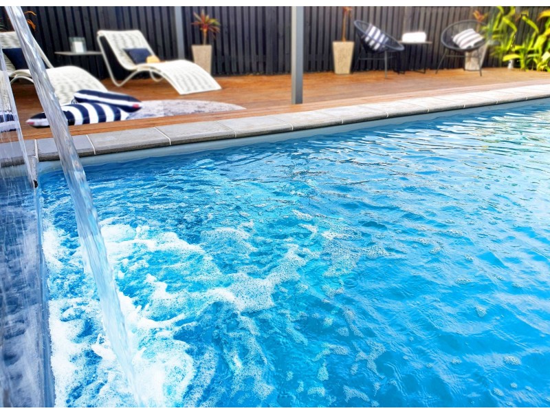 13 Holbourne Street, Bushland Beach QLD 4818