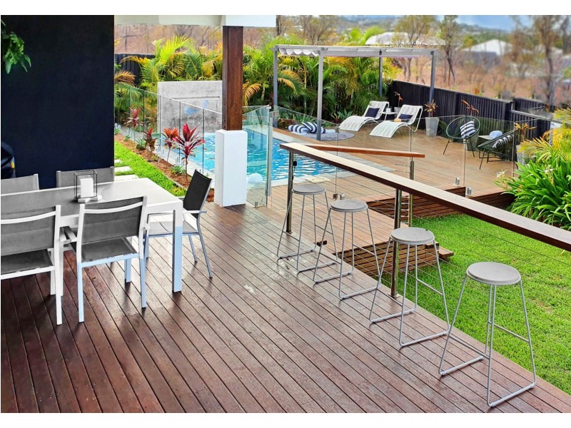 13 Holbourne Street, Bushland Beach QLD 4818