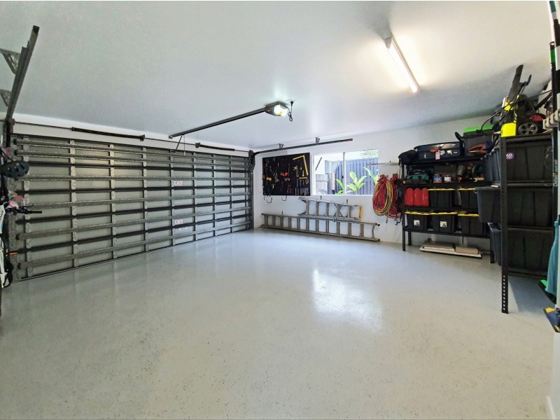 13 Holbourne Street, Bushland Beach QLD 4818