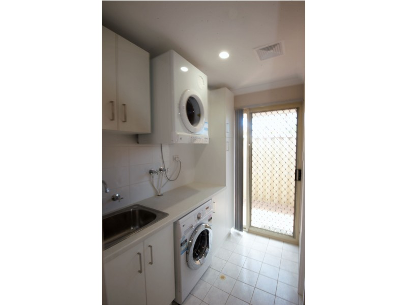 10 Pier Place, Quinns Rocks WA 6030