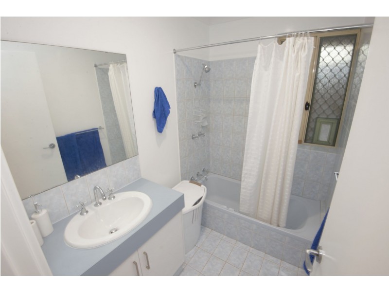 10 Pier Place, Quinns Rocks WA 6030