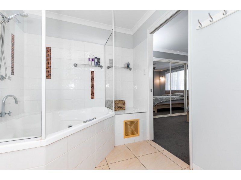 76 Whitbread Road, Clinton QLD 4680