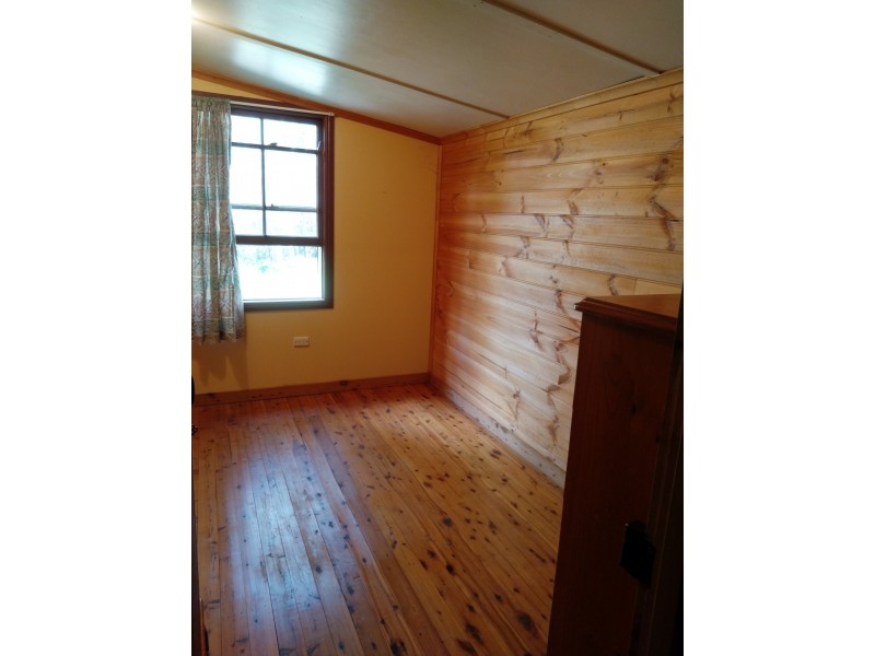 111 Greenwood Rd, Ravenshoe QLD 4888