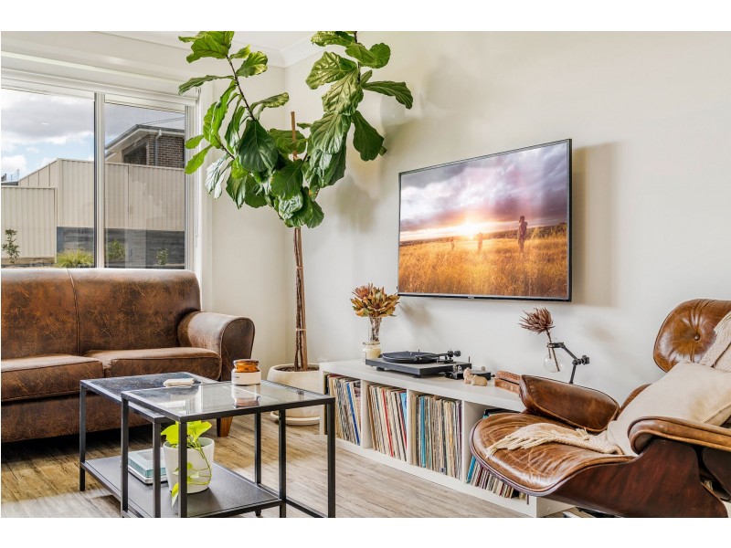 14 Dillon Drive, Kelso NSW 2795