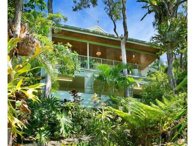 54-56 Chatham Terrace, Smithfield QLD 4878