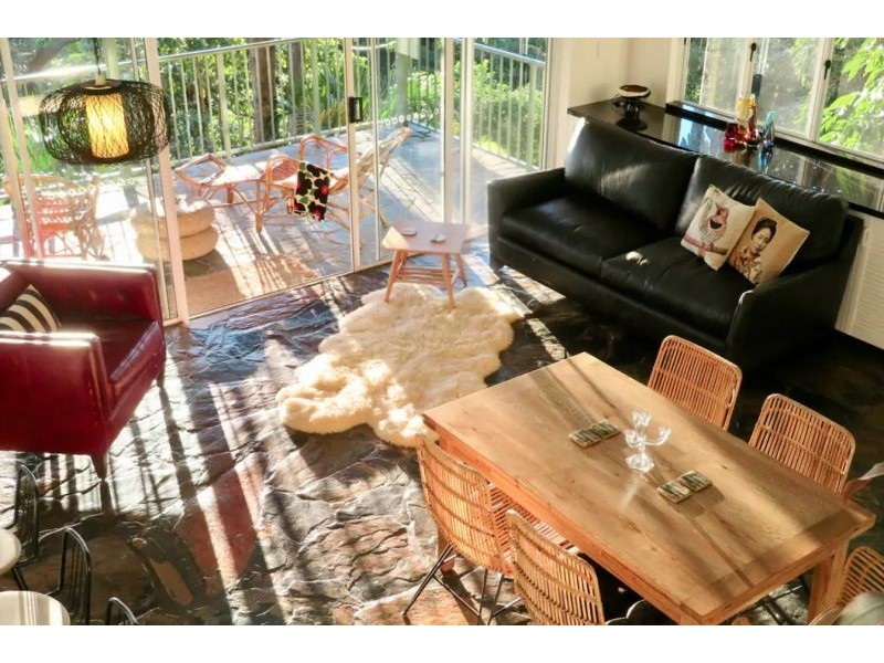 54-56 Chatham Terrace, Smithfield QLD 4878