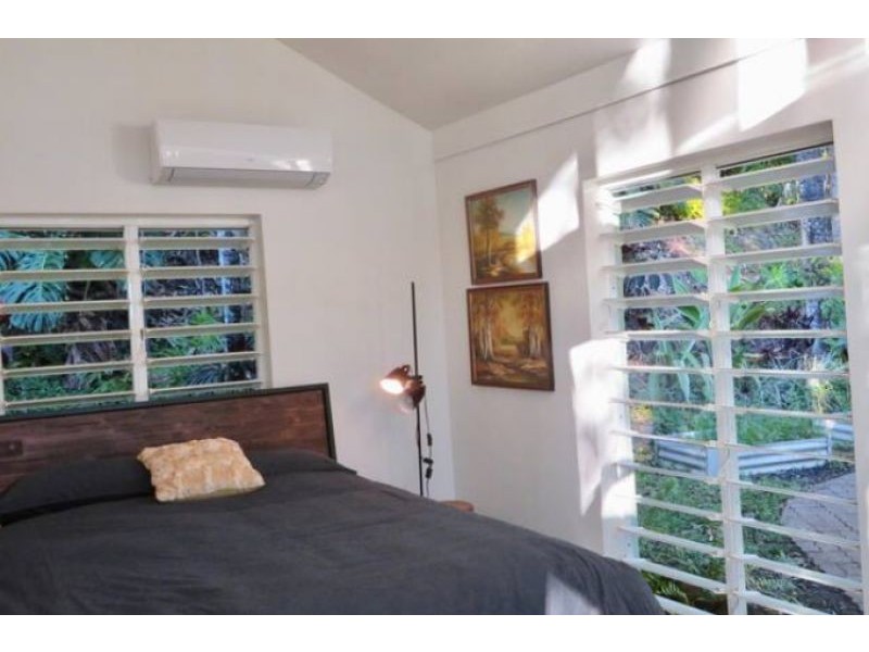 54-56 Chatham Terrace, Smithfield QLD 4878