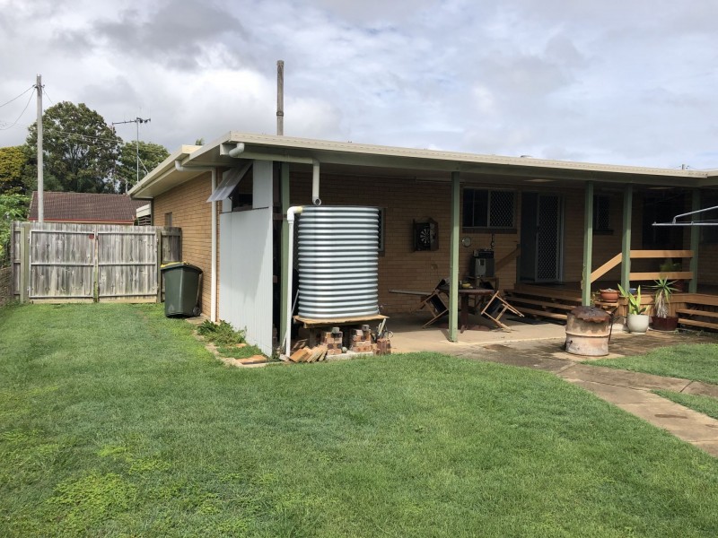 18 Loney Street, Avenell Heights QLD 4670