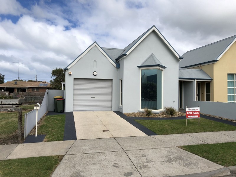 5 Whelan St, Apollo Bay VIC 3233