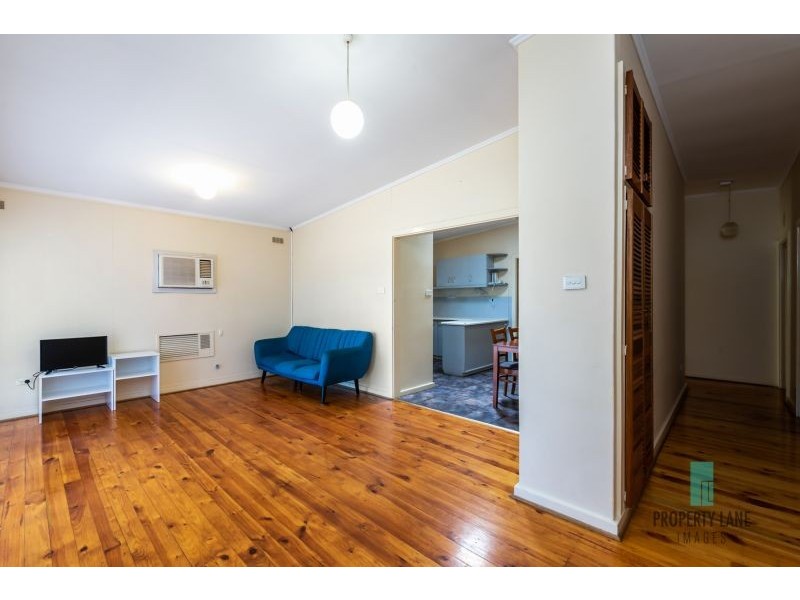 27 Burley Road, Elizabeth Vale SA 5112