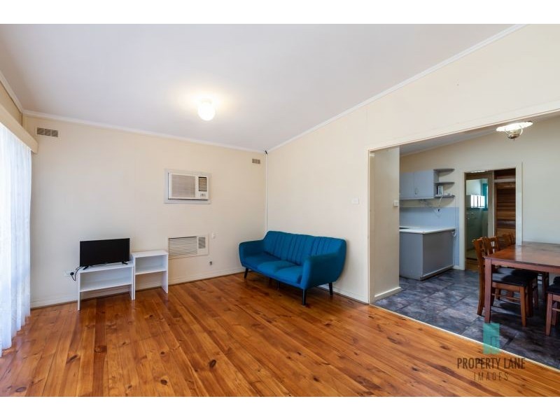 27 Burley Road, Elizabeth Vale SA 5112