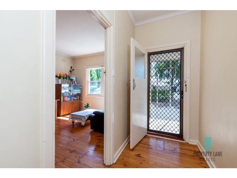 10 Winklebury Road, Elizabeth Vale SA 5112
