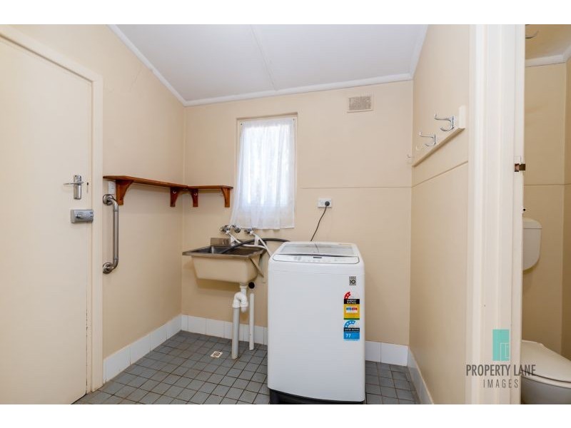 10 Winklebury Road, Elizabeth Vale SA 5112