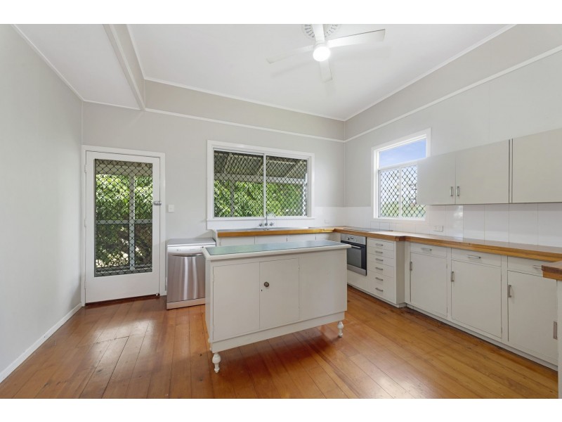 1 Elliott Heads Road, Kepnock QLD 4670