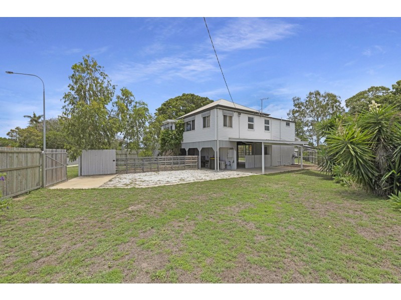1 Elliott Heads Road, Kepnock QLD 4670