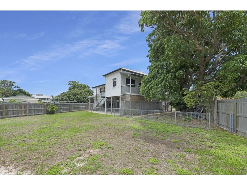 1 Elliott Heads Road, Kepnock QLD 4670