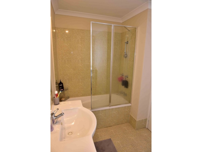9/23 Bourton Road, Merrimac QLD 4226