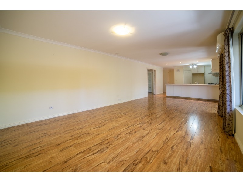 9 Dunstone Road, Bayswater WA 6053