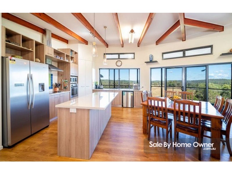 654 Noosa rd, Mothar Mountain QLD 4570