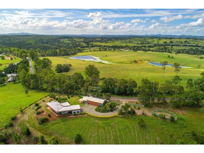 654 Noosa rd, Mothar Mountain QLD 4570