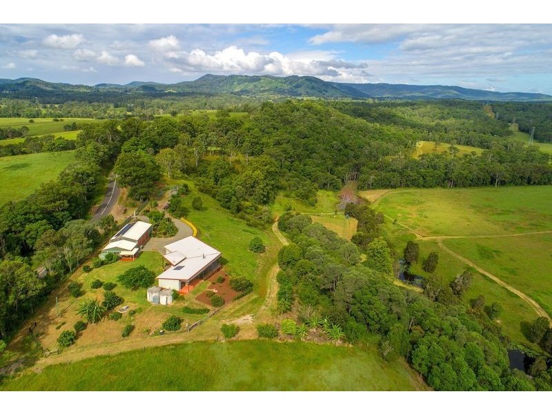 654 Noosa rd, Mothar Mountain QLD 4570