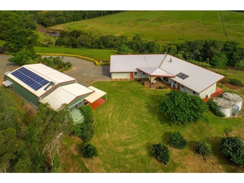 654 Noosa rd, Mothar Mountain QLD 4570