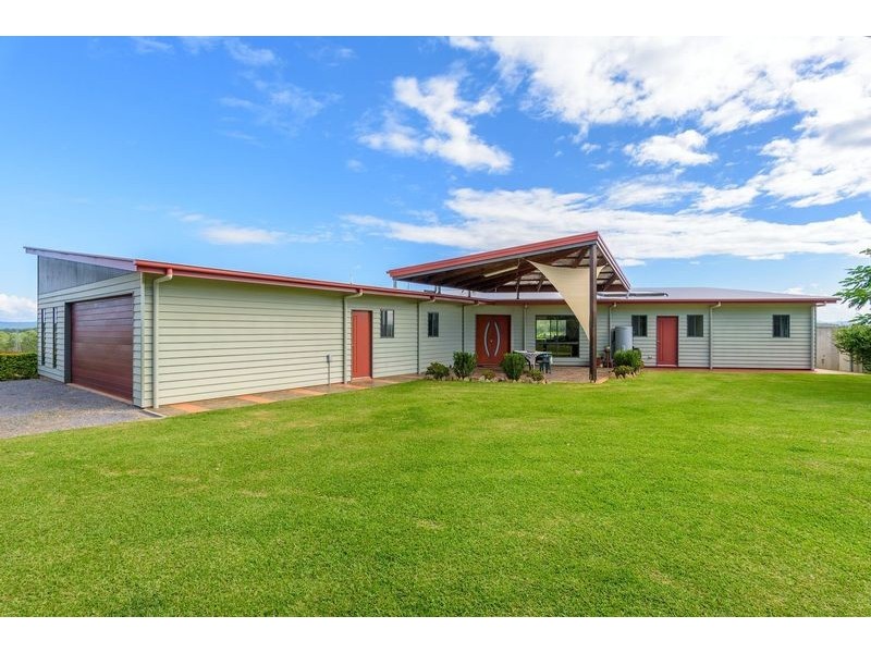 654 Noosa rd, Mothar Mountain QLD 4570