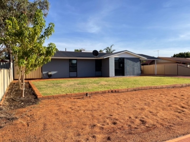 7 Mullgunbah Avenue, Newman WA 6753