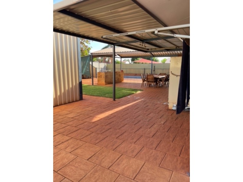 7 Mullgunbah Avenue, Newman WA 6753