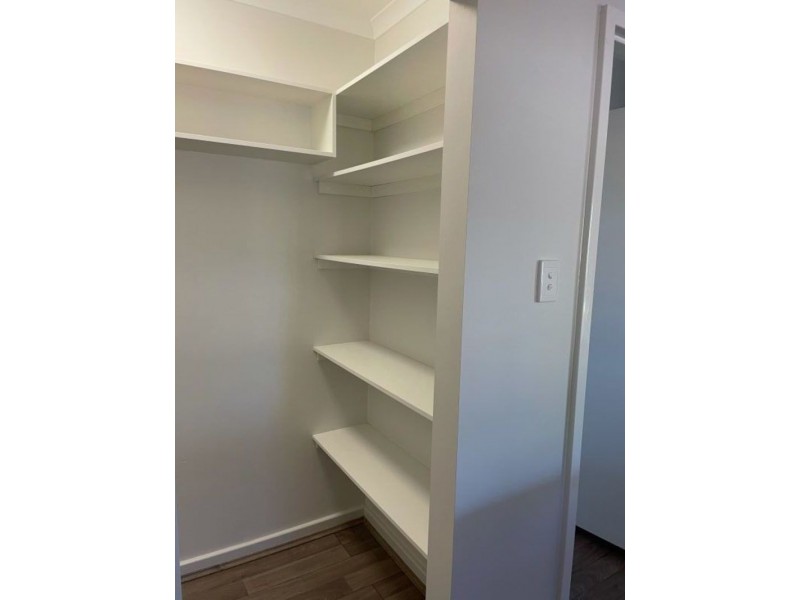 7 Mullgunbah Avenue, Newman WA 6753