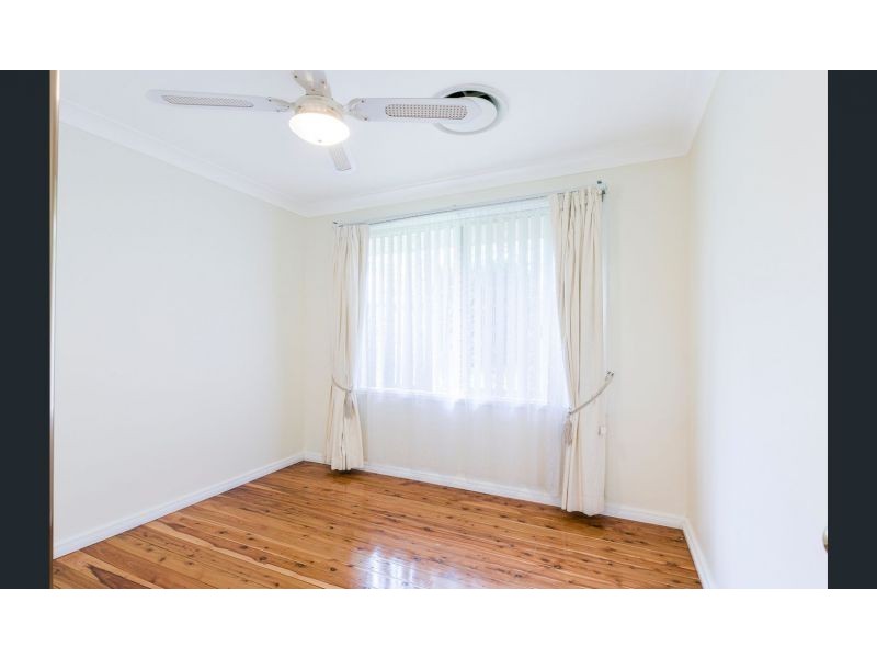 13 Lawson Street, Campbelltown NSW 2560