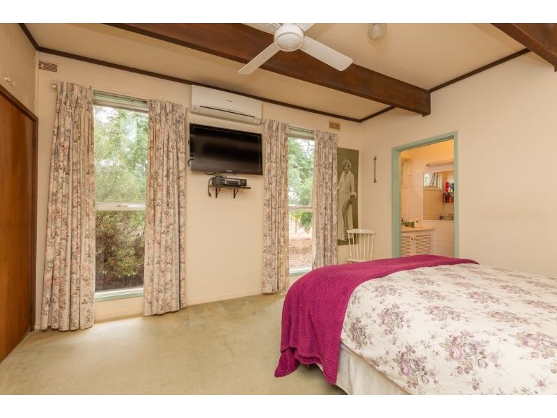 3235 Fifteenth Street, Irymple VIC 3498