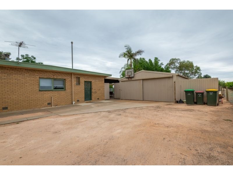 3235 Fifteenth Street, Irymple VIC 3498