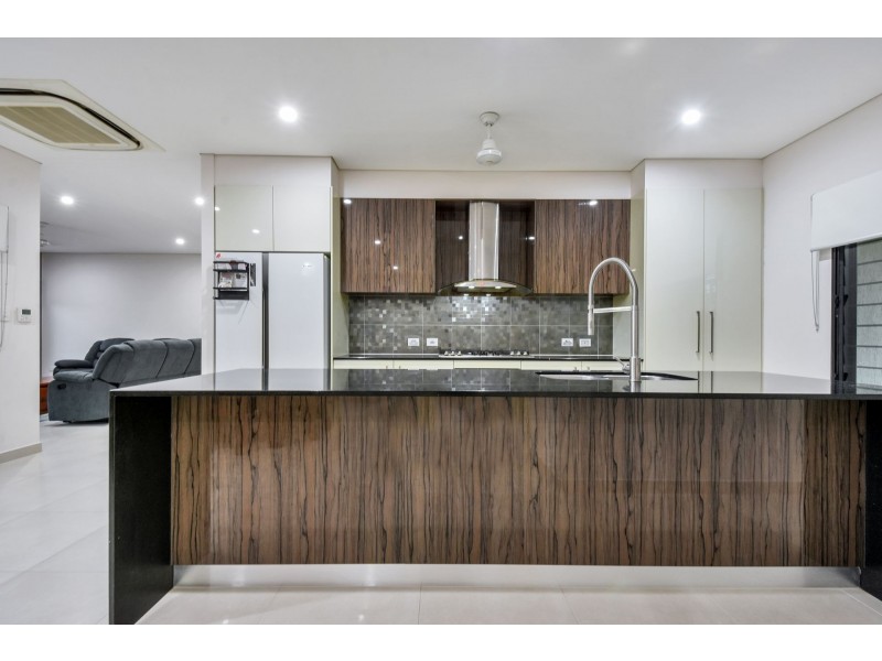 9 Withnall Circuit, Muirhead NT 0810