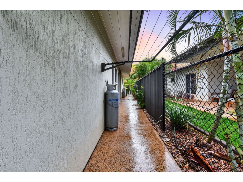 9 Withnall Circuit, Muirhead NT 0810