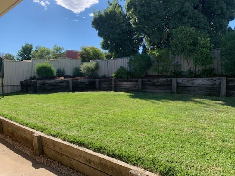 9 Martin Place, Tumut NSW 2720
