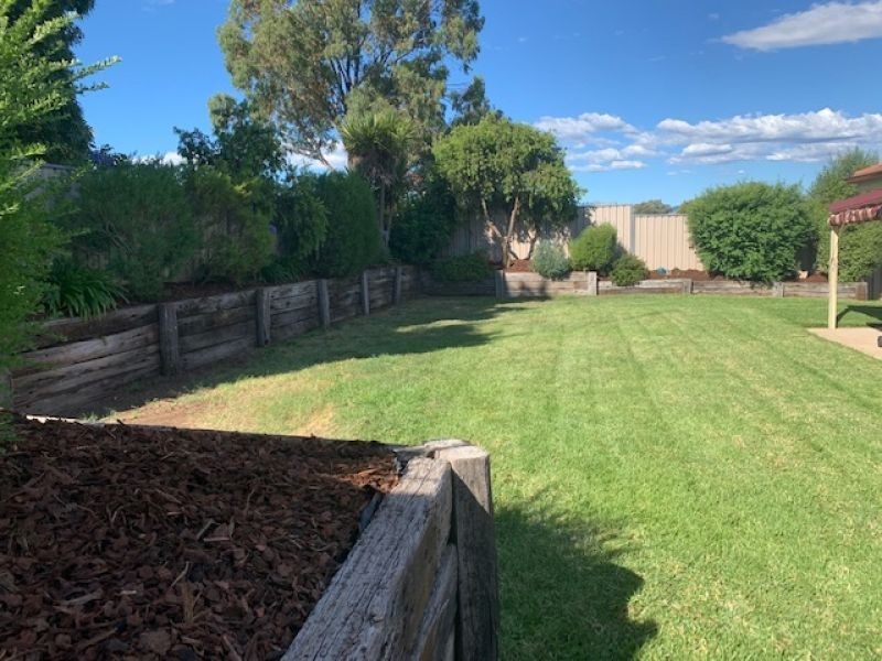 9 Martin Place, Tumut NSW 2720