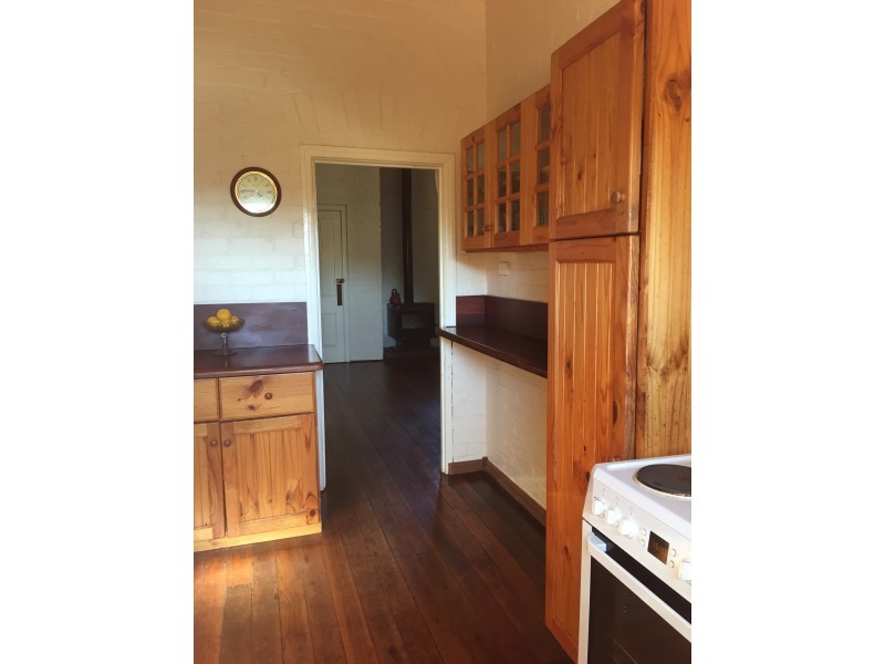 17 Gordon St, Kojonup WA 6395