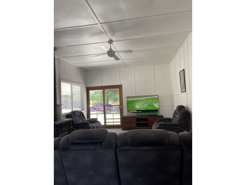 14 Tongio Rd, Omeo VIC 3898