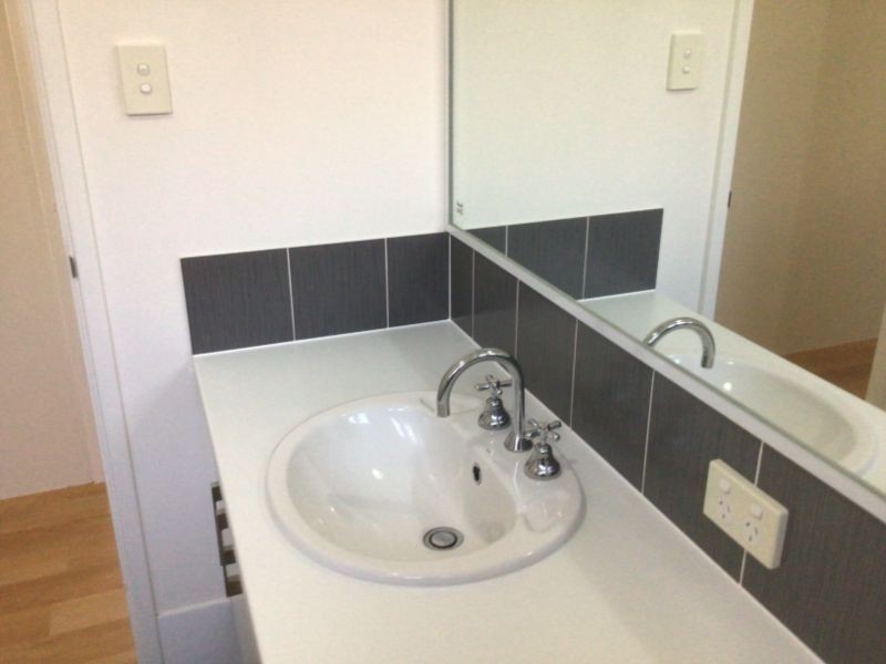 8a Calvert Loop, Hilbert WA 6112