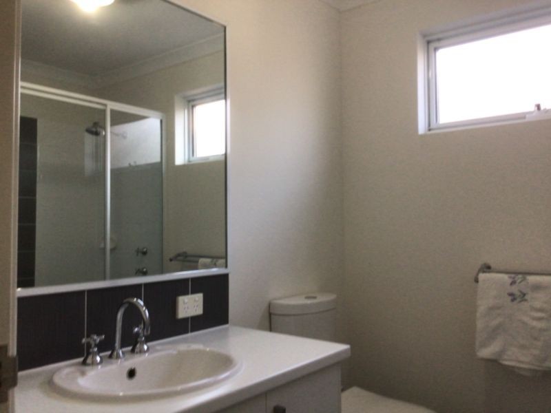 8a Calvert Loop, Hilbert WA 6112