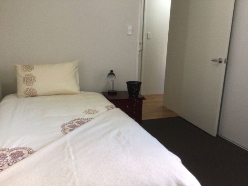 8a Calvert Loop, Hilbert WA 6112