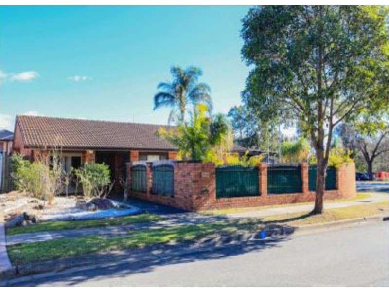 1 Arwon Ave, Casula NSW 2170