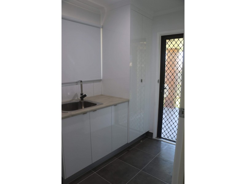 10 Crowley Drive, West Mackay QLD 4740