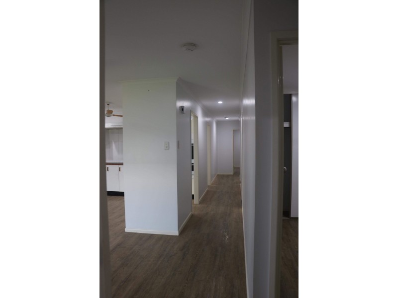 10 Crowley Drive, West Mackay QLD 4740